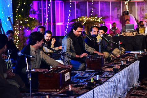  Quetta Qawwali Karaoke Catastrophe: A Night of Unexpected Twists and Musical Mayhem!