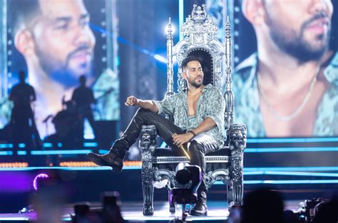  Romeo Santos' İstanbul Konseri: Aşk ve Salsa Rüzgarları Şehri Saracak mı?